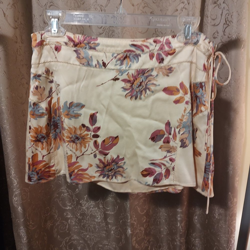 Abercrombie and Fitch miniskirt